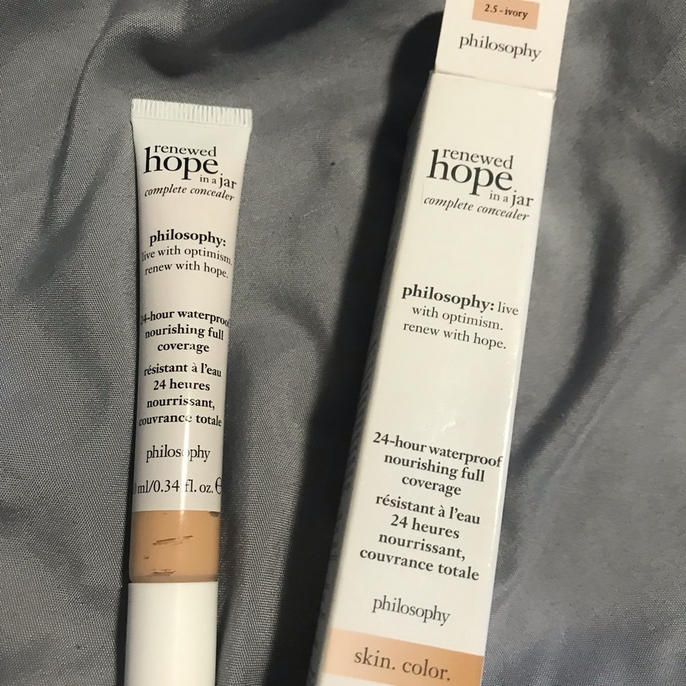 NEW!PHILOSOPHY FULL COVERAGE CONCEALER “2.5 Ivory”